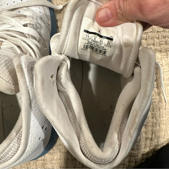 Jordan 1 flight 4 prem trainer828237-141 Size 7Y - Picture 12 of 12